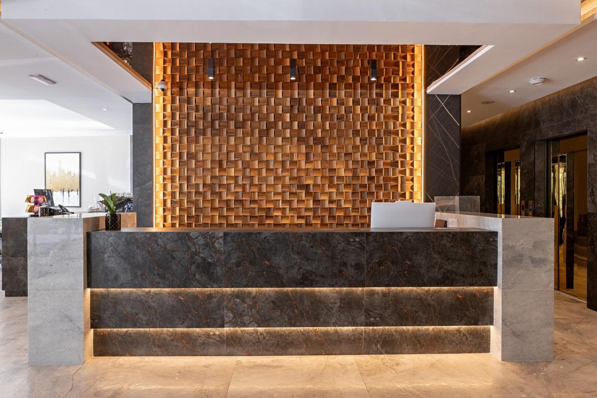 Nobel Design Hotel