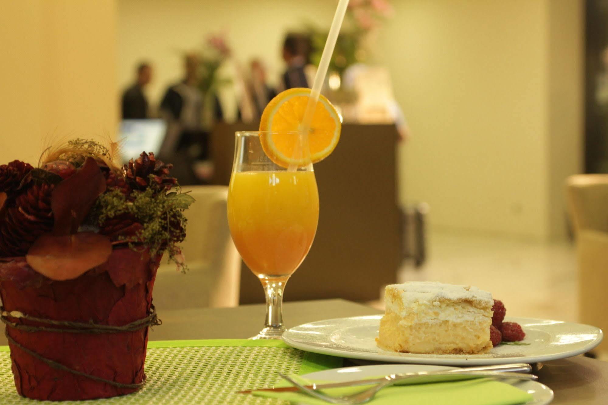 Nobel Design 4* Belgrade
