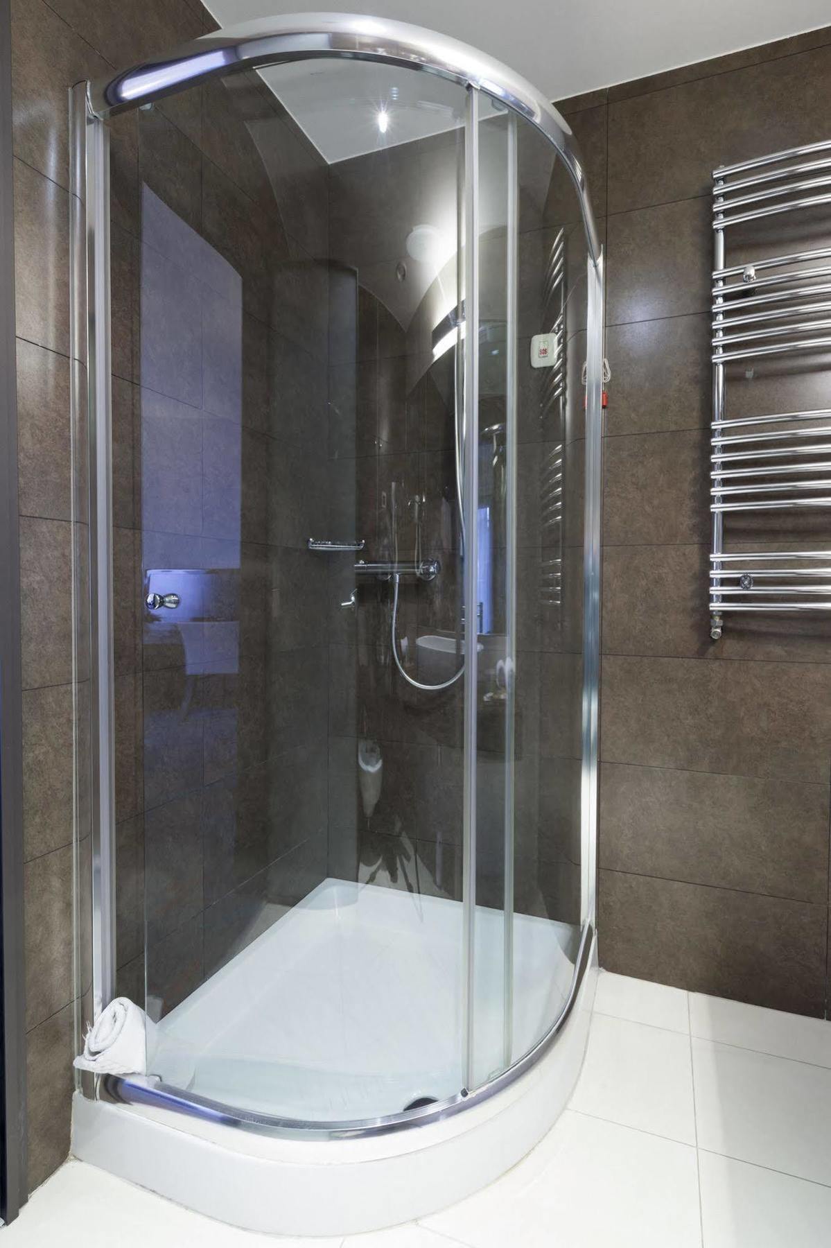 Hotel Nobel Design 4*